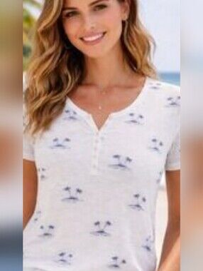 Chaps White Short Sleeve Palm-Print Henley Tee
